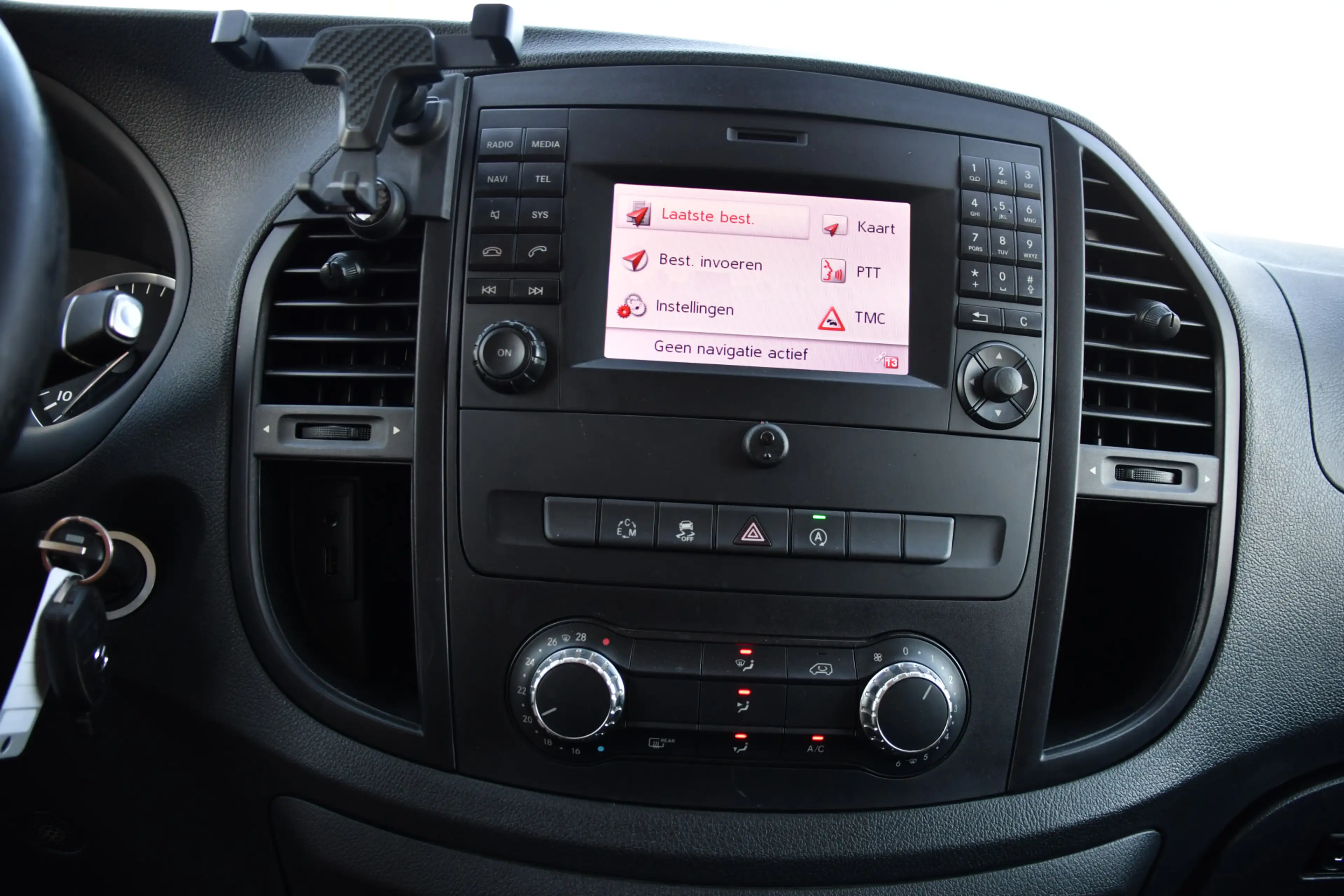 Mercedes-Benz Vito 114 CDI Lang DC AMG Edition Camera, Cruise, LED, 2 — photo 22