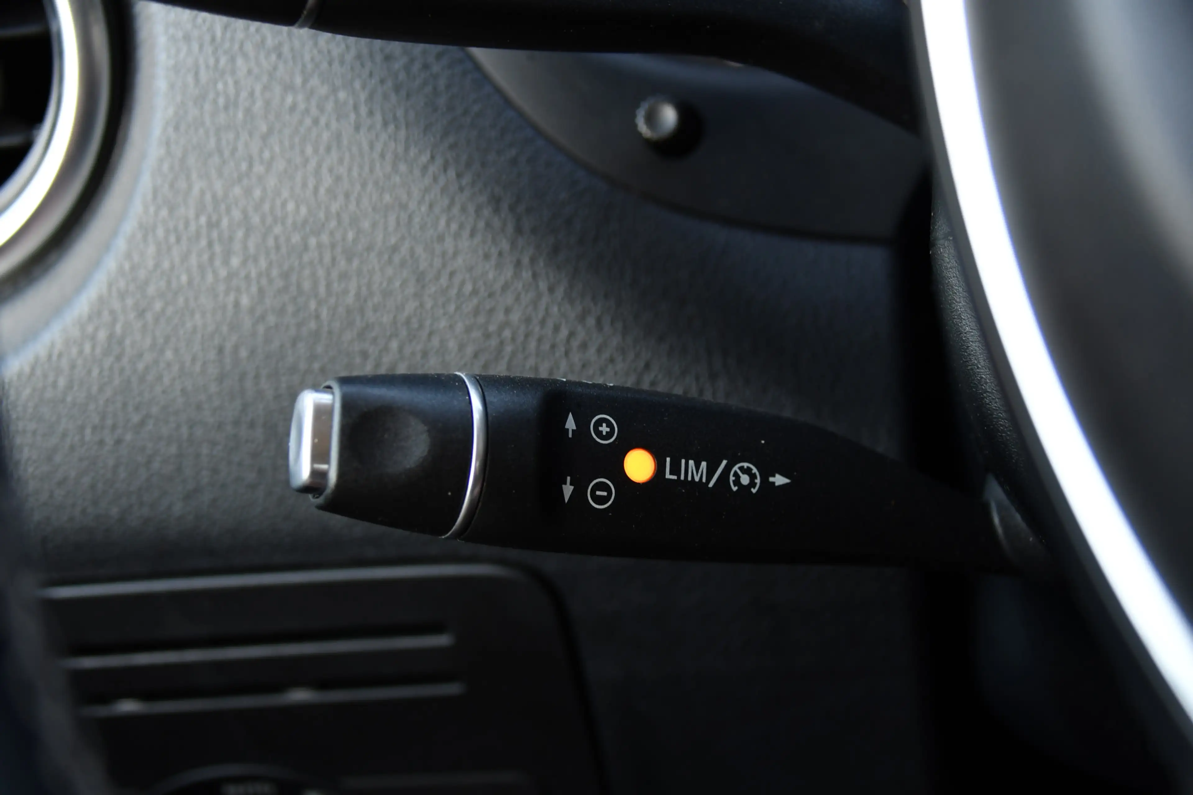 Mercedes-Benz Vito 114 CDI Lang DC AMG Edition Camera, Cruise, LED, 2 — photo 15
