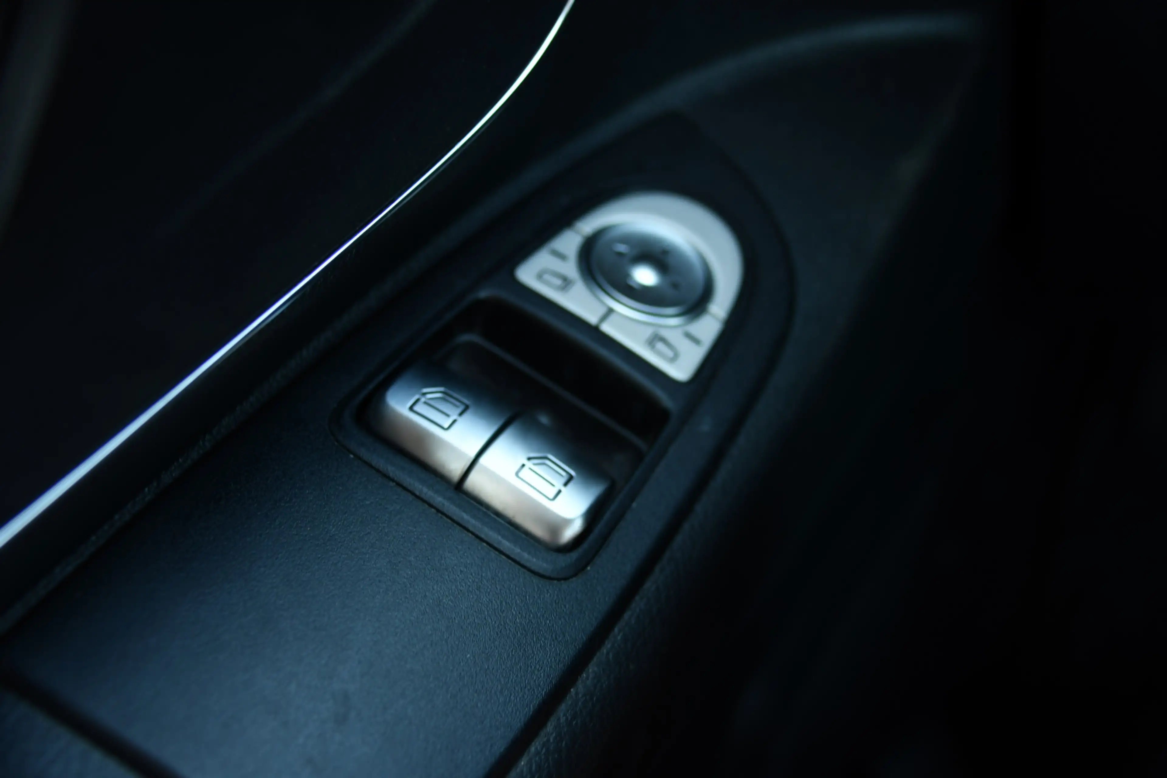 Mercedes-Benz Vito 114 CDI Lang DC AMG Edition Camera, Cruise, LED, 2 — photo 30