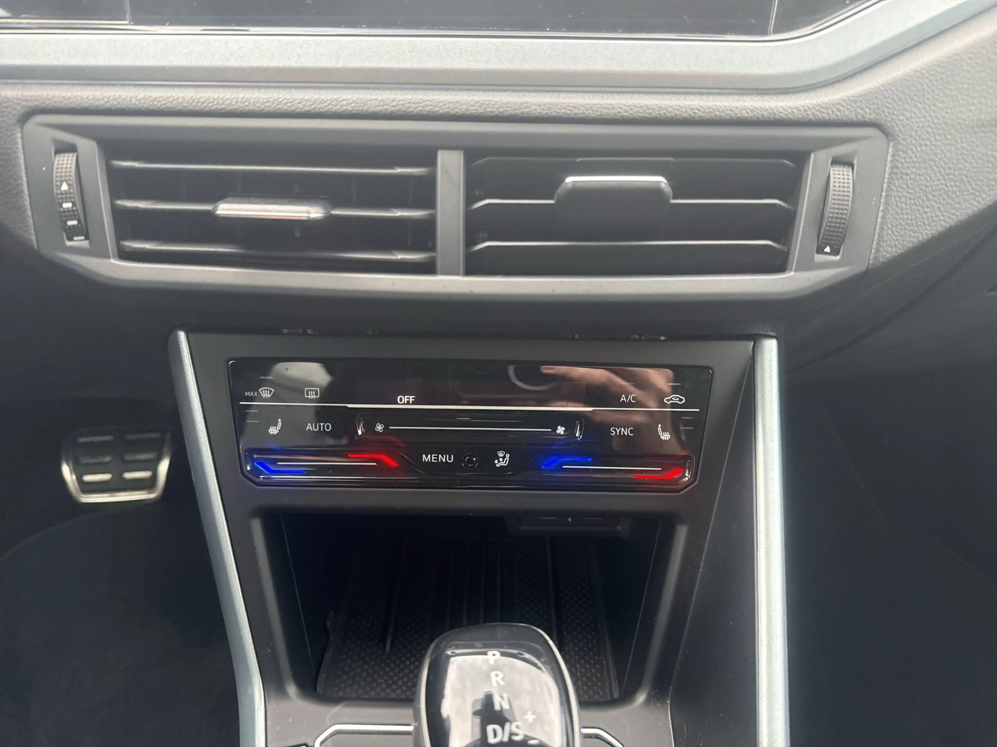 Volkswagen Taigo 1.0 TSI Energy DSG, AHK, LED, SHZ — photo 13