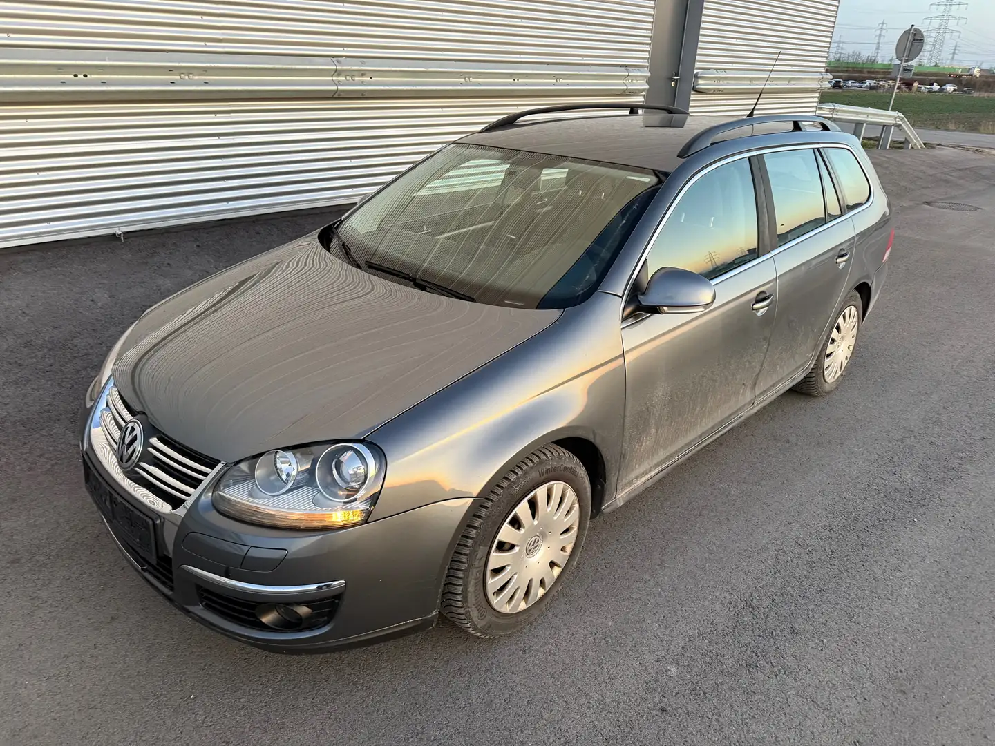Volkswagen Golf Variant Comfortline 1,9 TDI 4Motion DPF ID:126 Grau - 1
