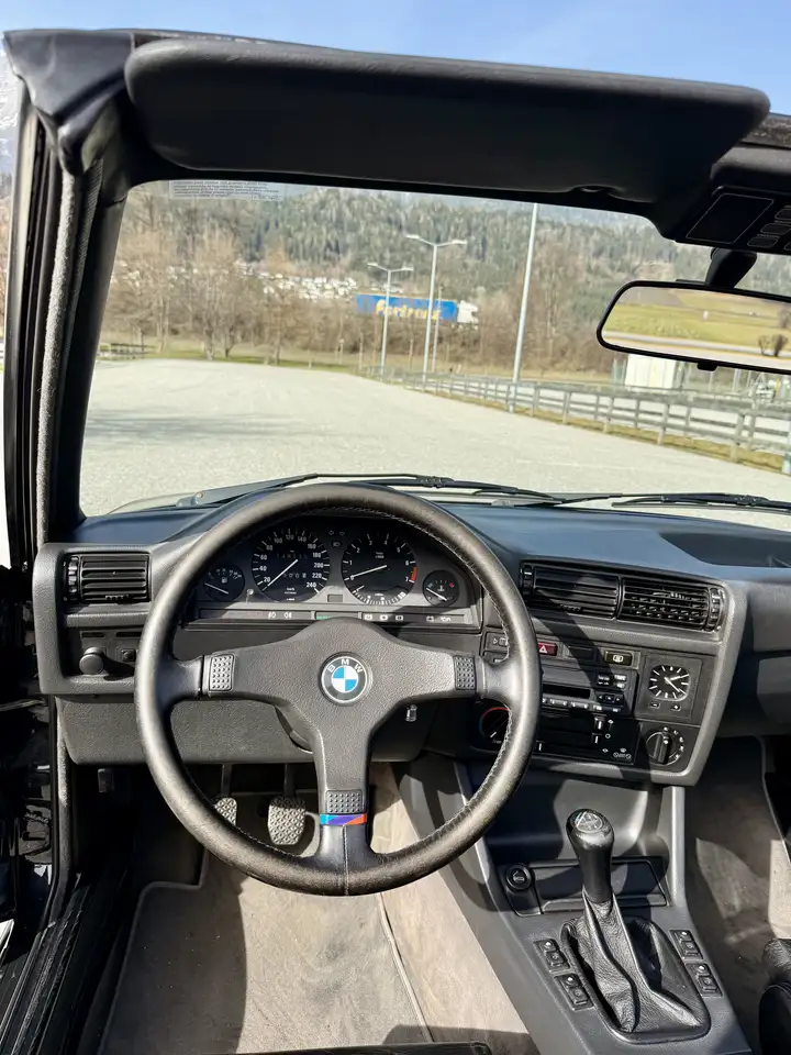 BMW 325i Cabrio, foto 12