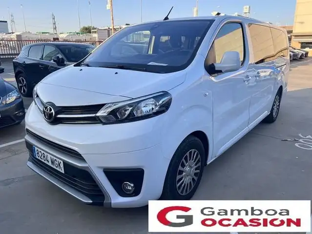 Toyota Proace 2.0D 145CV VX SHUTTLE 2PL 2PT L2