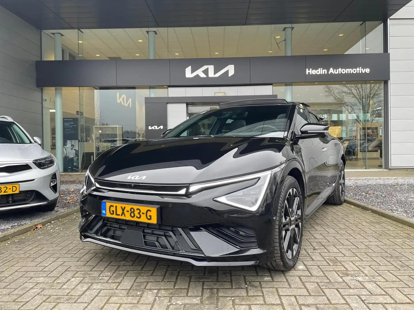 Kia EV6 GT-Line 84 kWh | direct beschikbaar | nieuw model Noir - 2