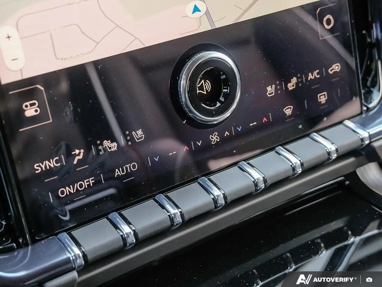 GMC Yukon снимка GMC Yukon