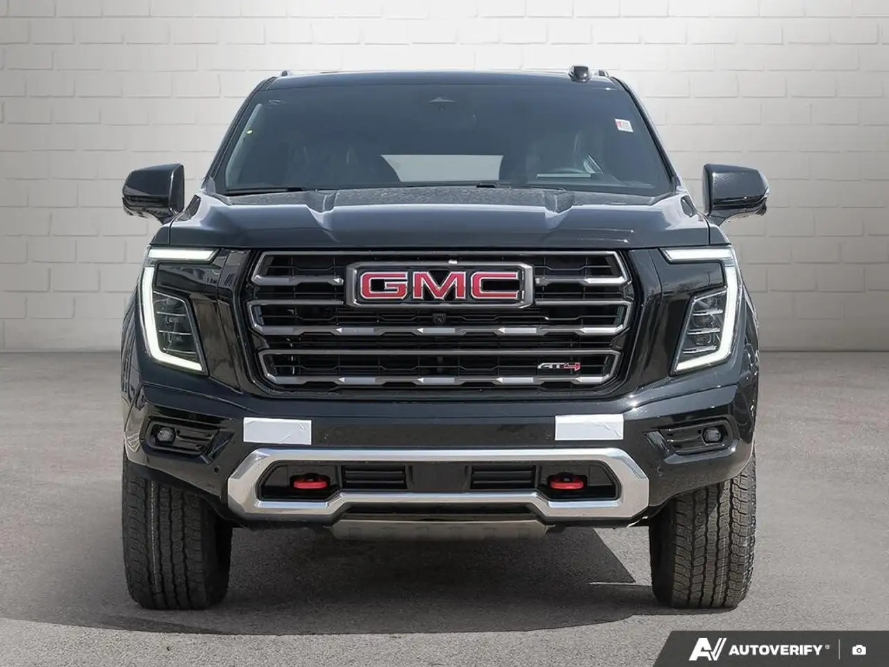 GMC Yukon снимка GMC Yukon