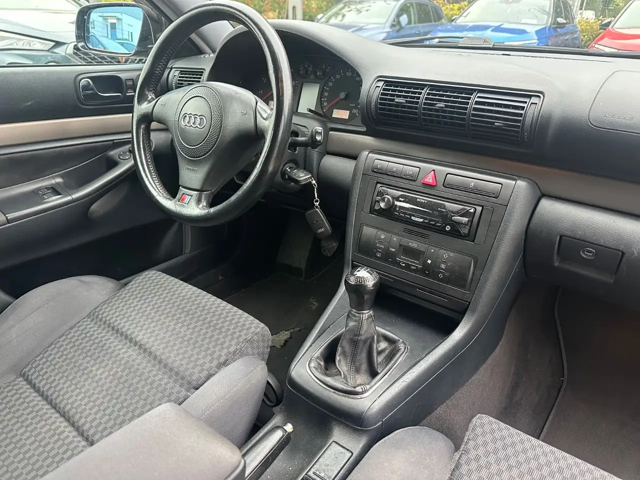 Audi A4 2.4 Avant Ambition Klimaautomatik, foto 7
