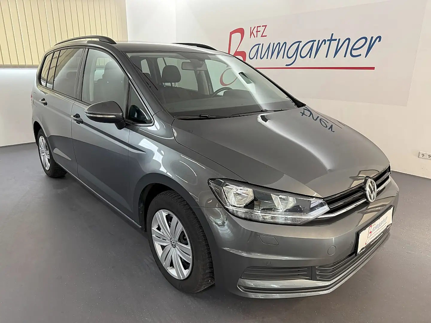 Volkswagen Touran 2,0TDI DSG 7 Sitze*NAVI*AHK*Sitzheizung*Getönte... Gris - 1