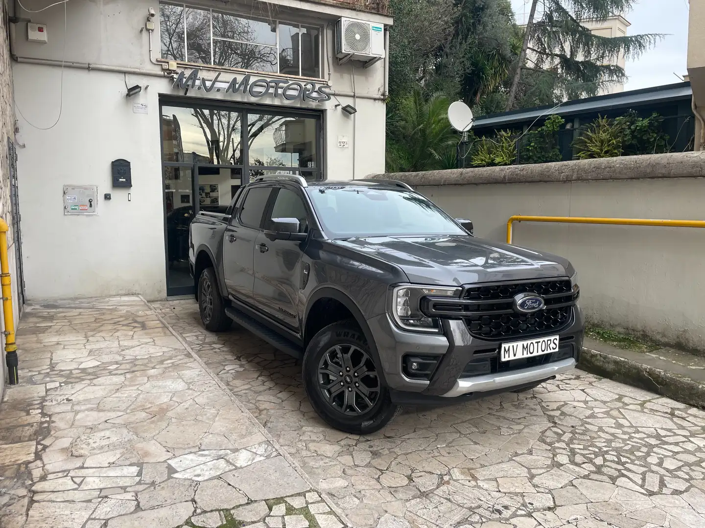 Ford Ranger Ranger 2.0 ecoblue doppia cab.  Wildtrak awd 205cv Grigio - 1