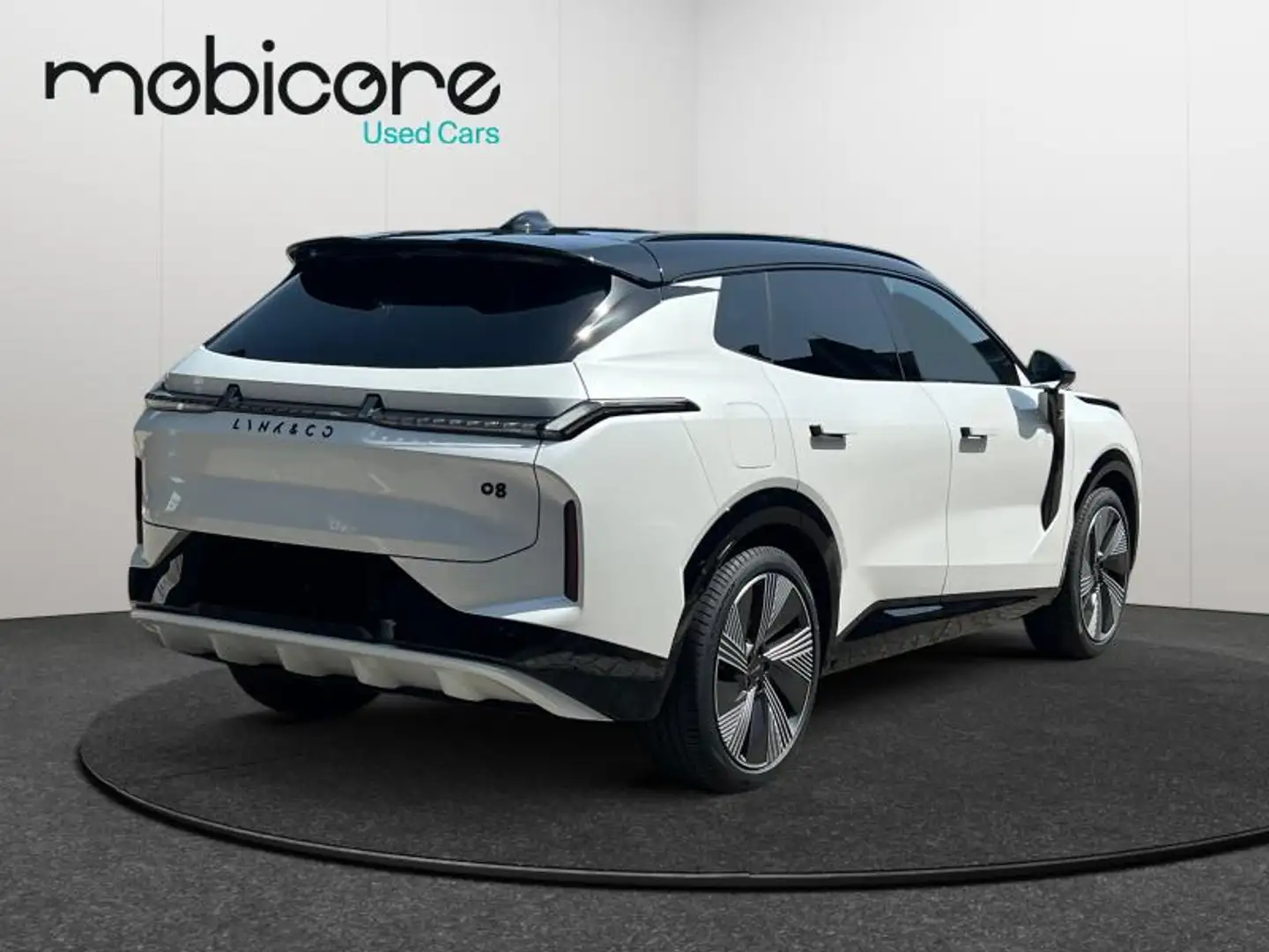 Lynk & Co 08 More Blanc - 2