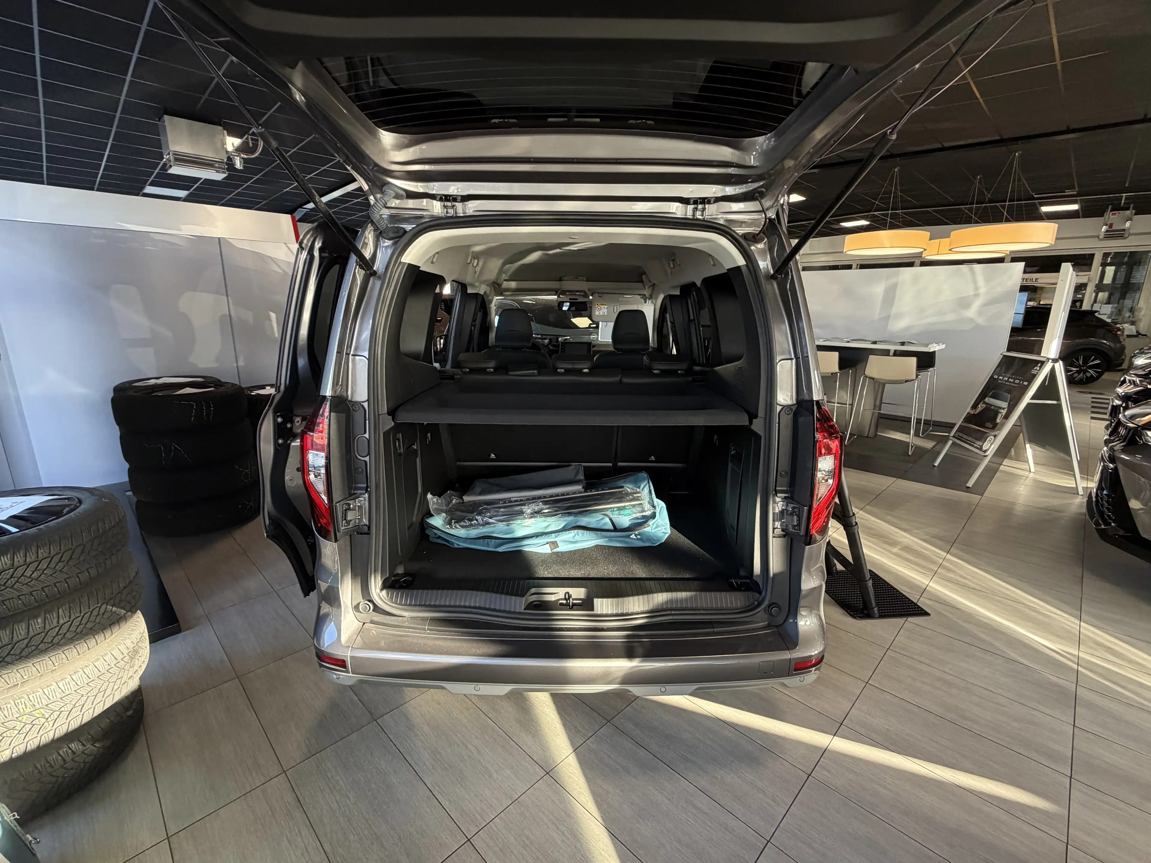 Nissan Townstar L1 Tekna — photo 6