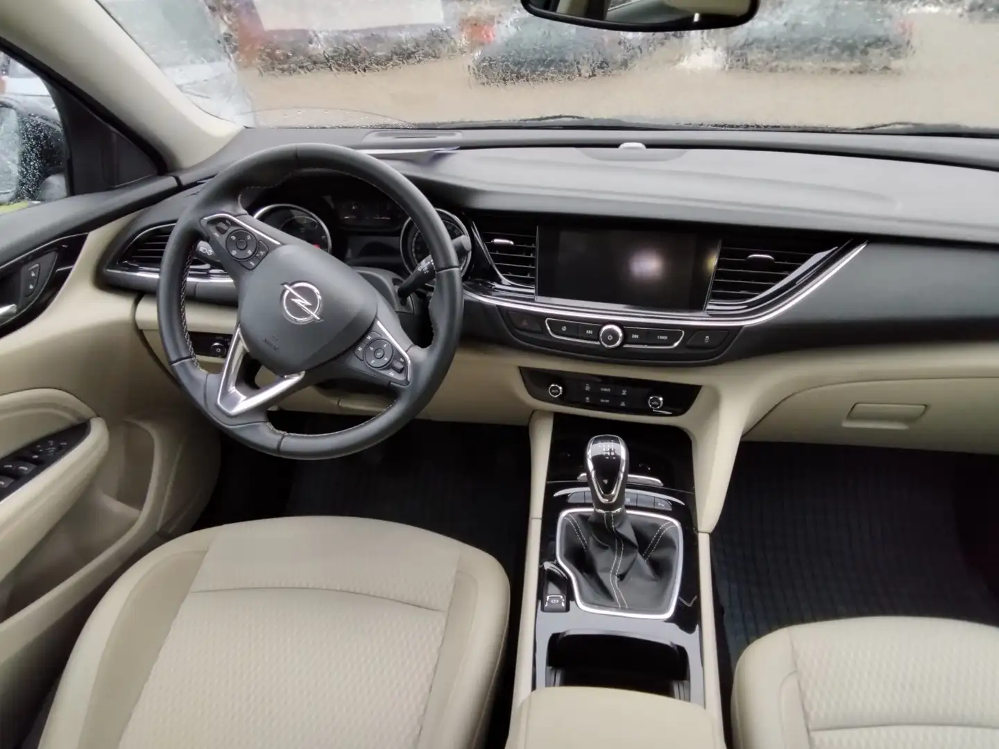 Opel Insignia 1.5 SIDI Turbo Innovation Business/1.Hnd./Rentnerw Schwarz - 2