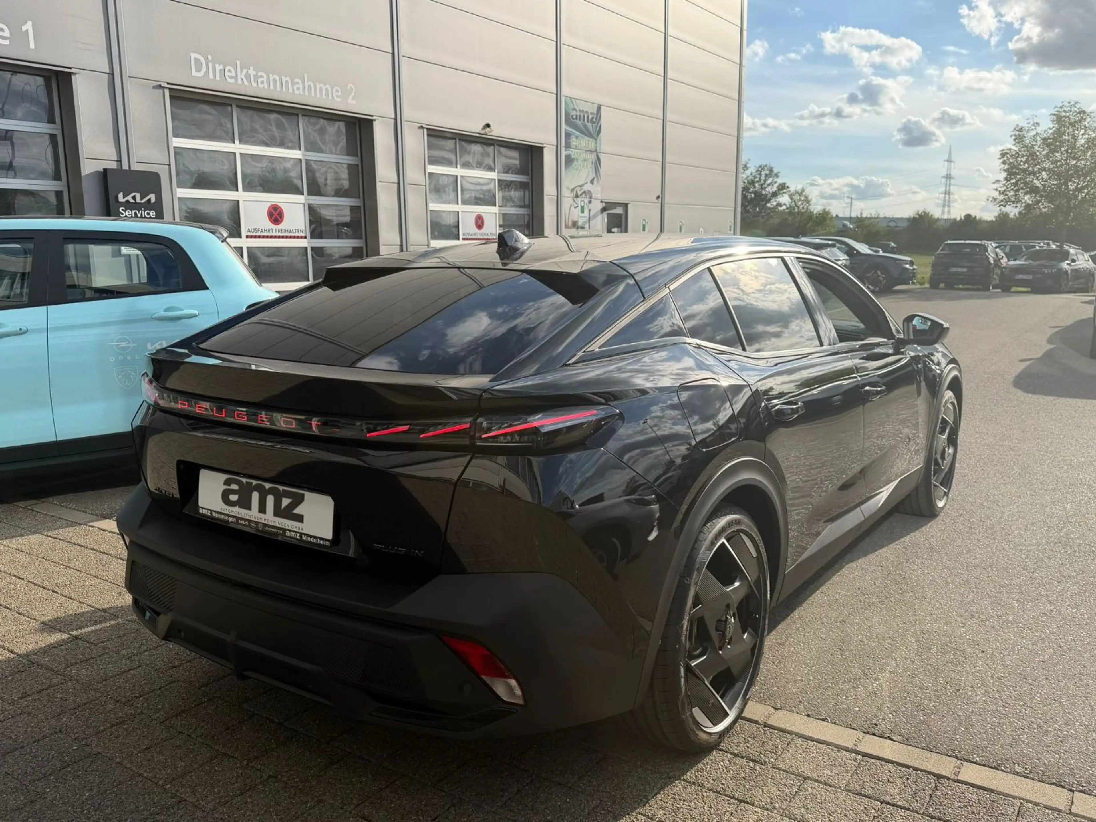 Peugeot 408 GT EXCLUSIVE Plug-In Hybrid 240 e-DSC7 — photo 4