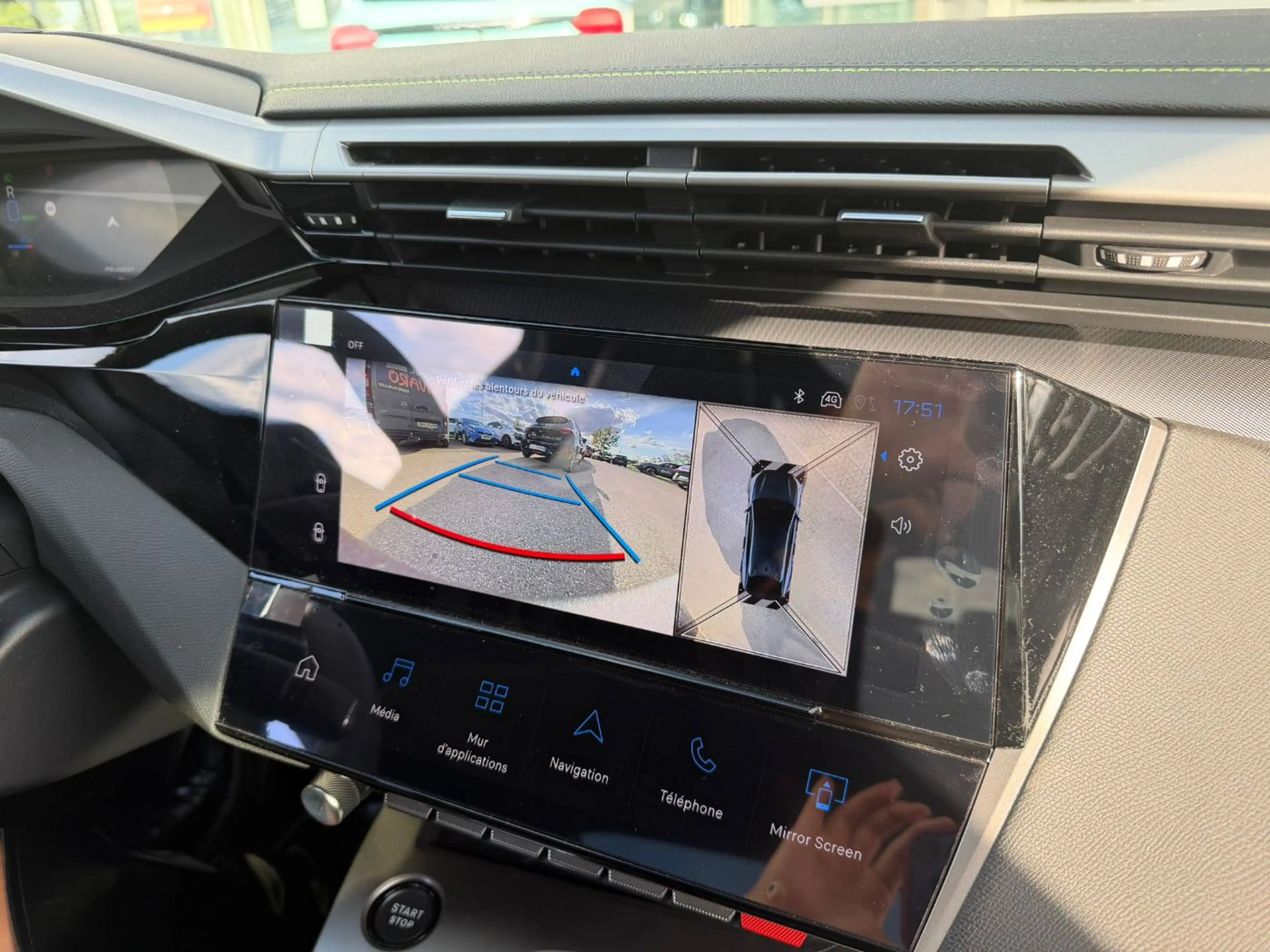 Peugeot 408 GT EXCLUSIVE Plug-In Hybrid 240 e-DSC7 — photo 11