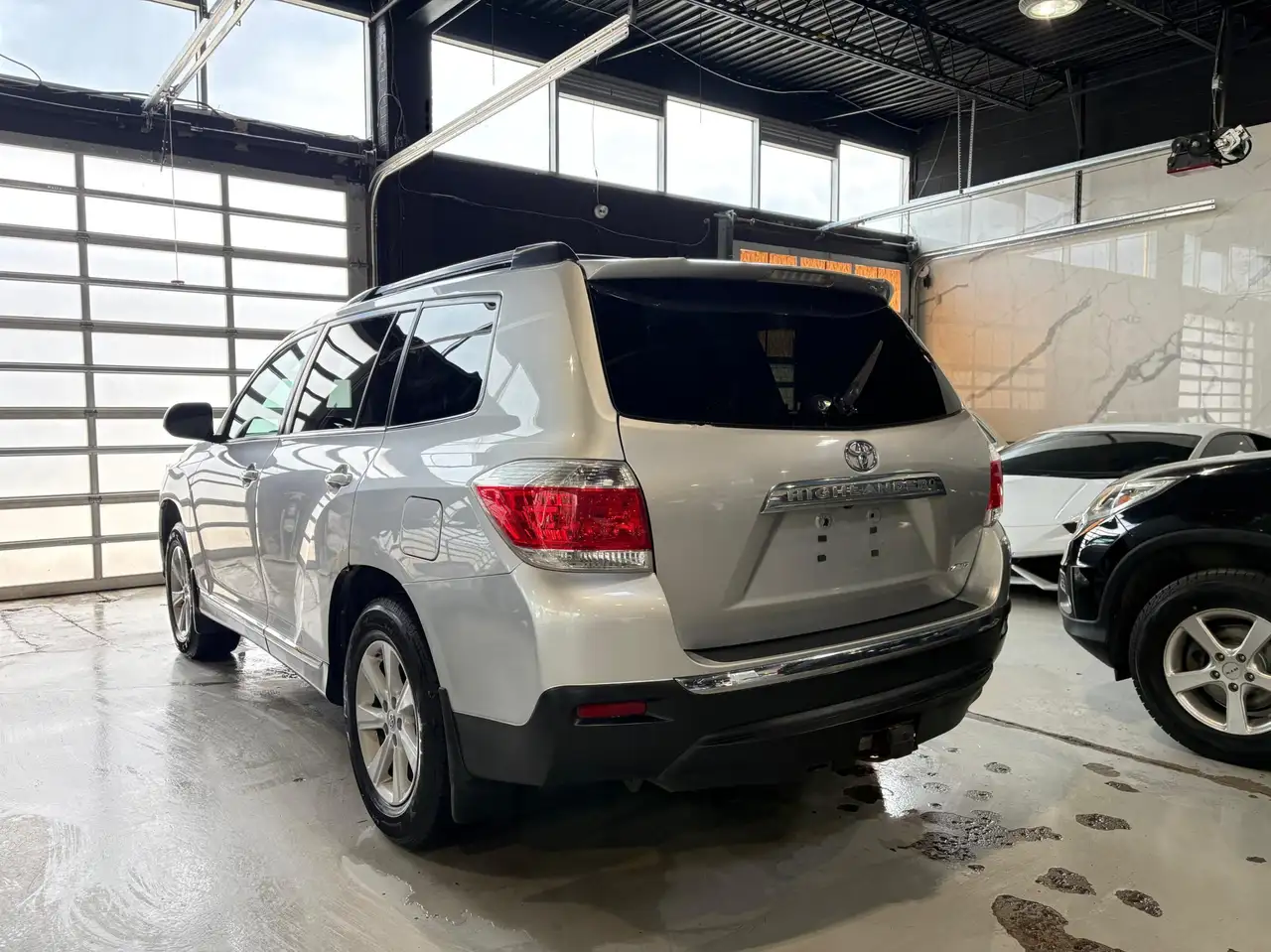 Toyota Highlander снимка Toyota Highlander