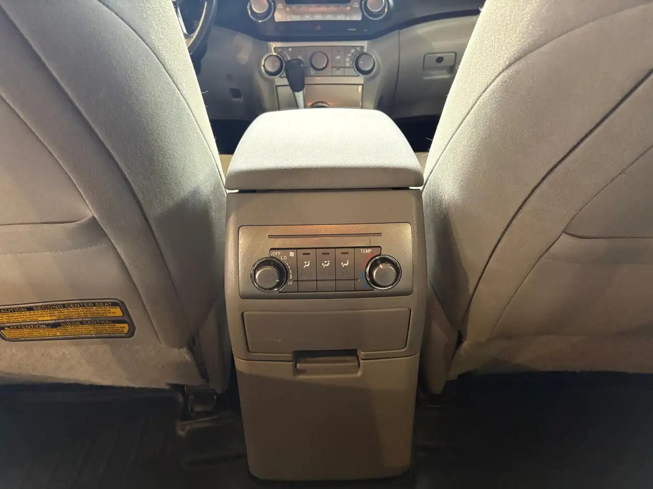 Toyota Highlander снимка Toyota Highlander