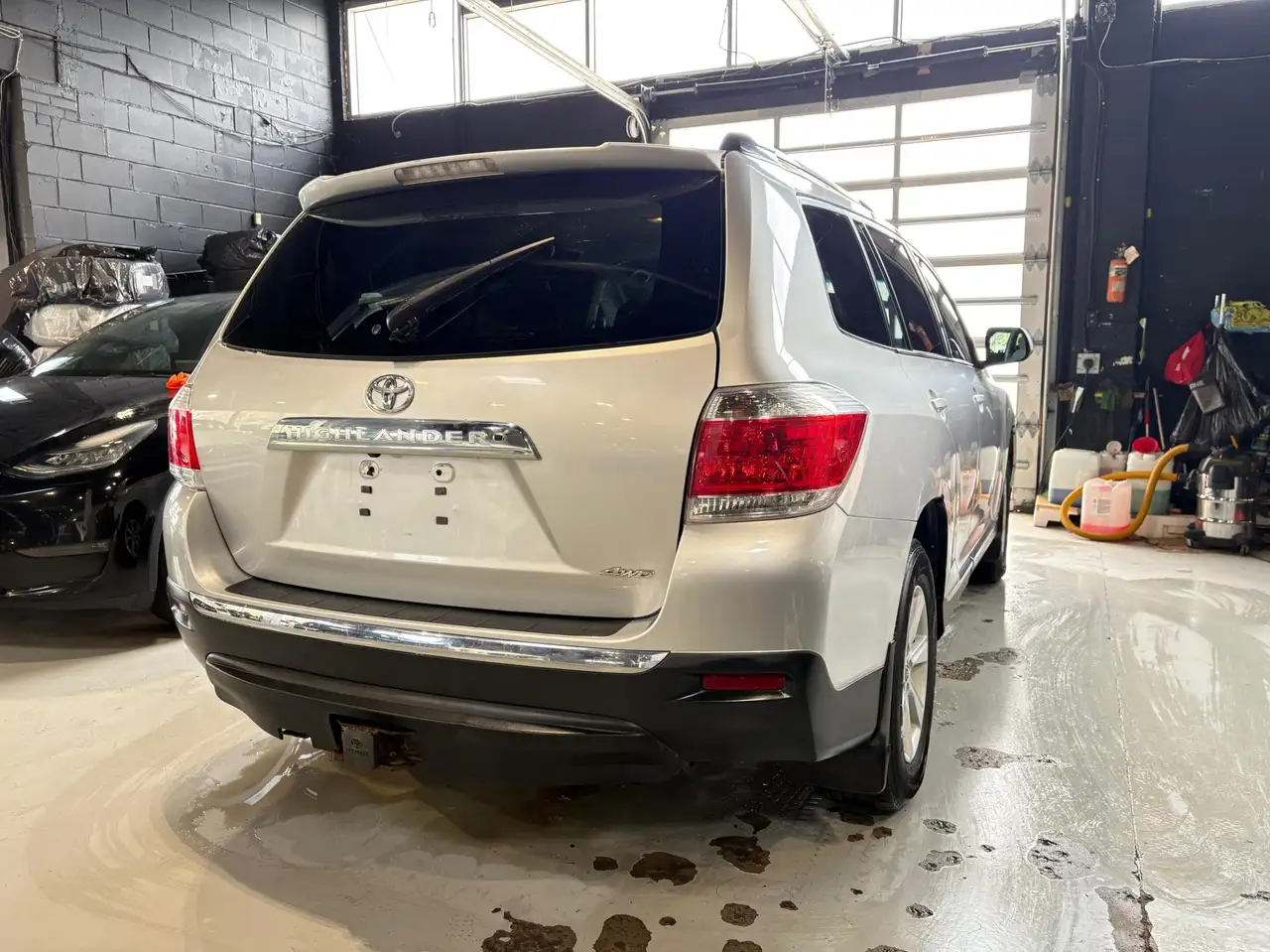 Toyota Highlander снимка Toyota Highlander