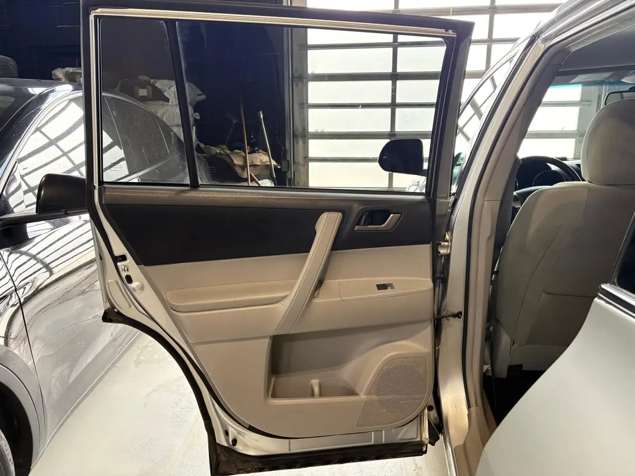 Toyota Highlander снимка Toyota Highlander