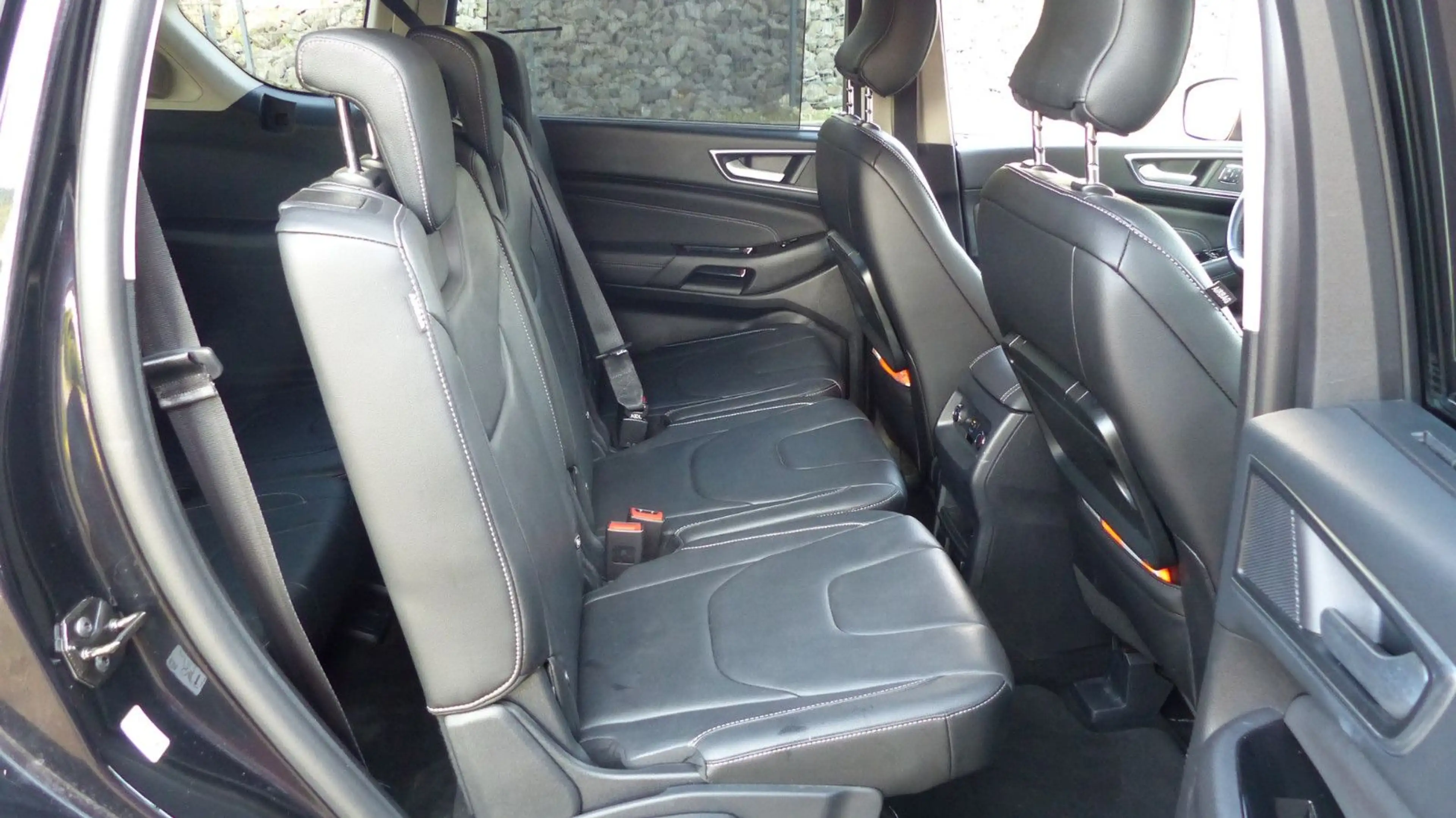 Ford S-Max Titanium, 7 Sitzer, Leder, Sony, AHK, Aut. — photo 35