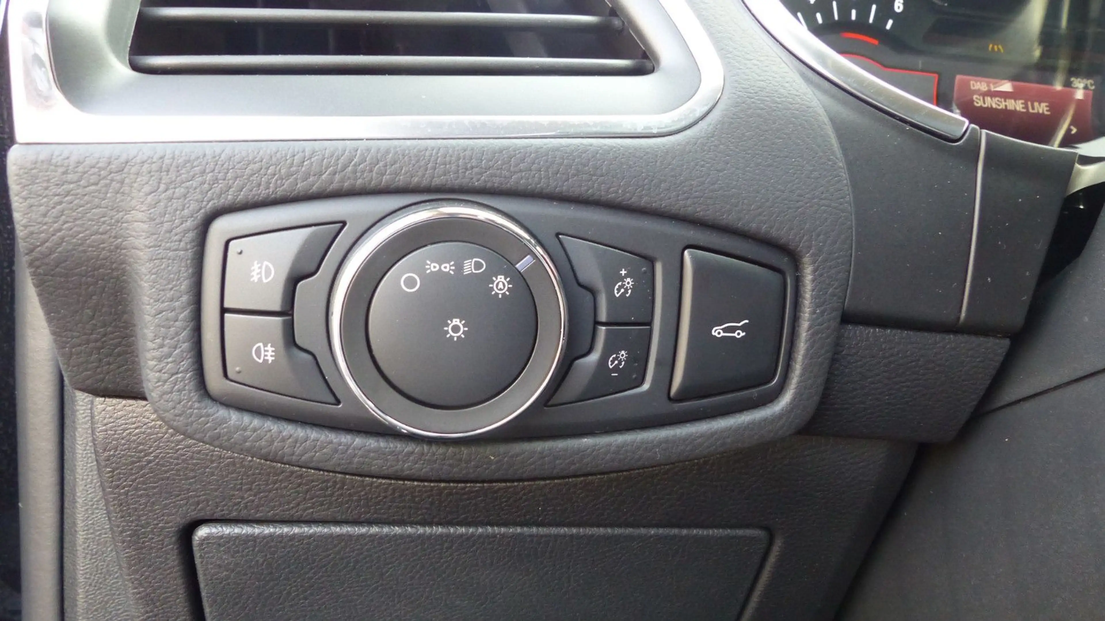 Ford S-Max Titanium, 7 Sitzer, Leder, Sony, AHK, Aut. — photo 15