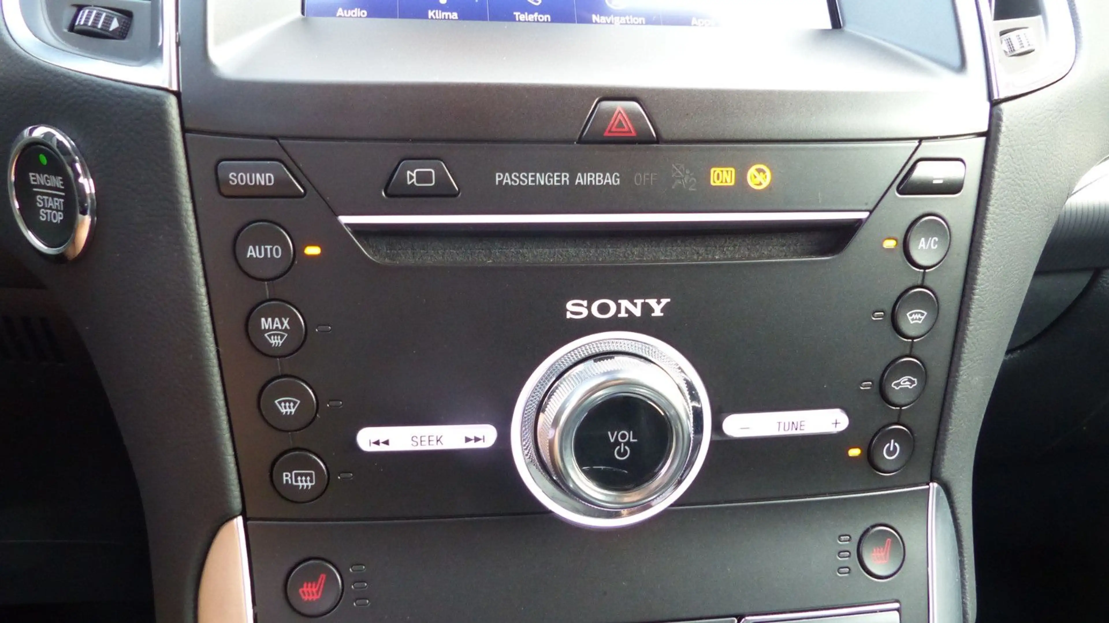 Ford S-Max Titanium, 7 Sitzer, Leder, Sony, AHK, Aut. — photo 24