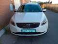 Volvo XC60 2.4D Momentum Aut. Blanco - thumbnail 2