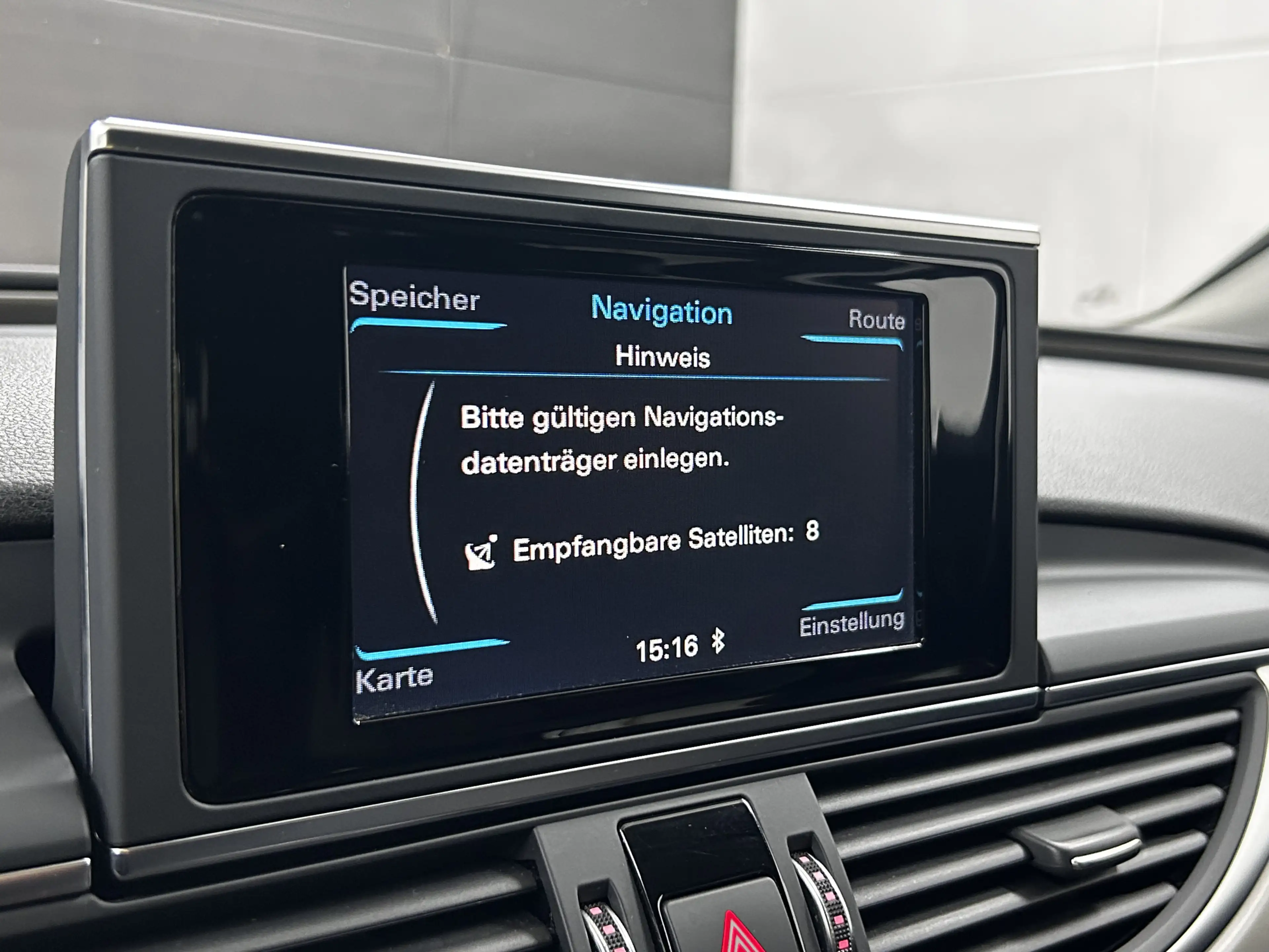 Audi A6 allroad 3.0 TDI+AHK+Quattro+Xenon+Kam+Temp — photo 14