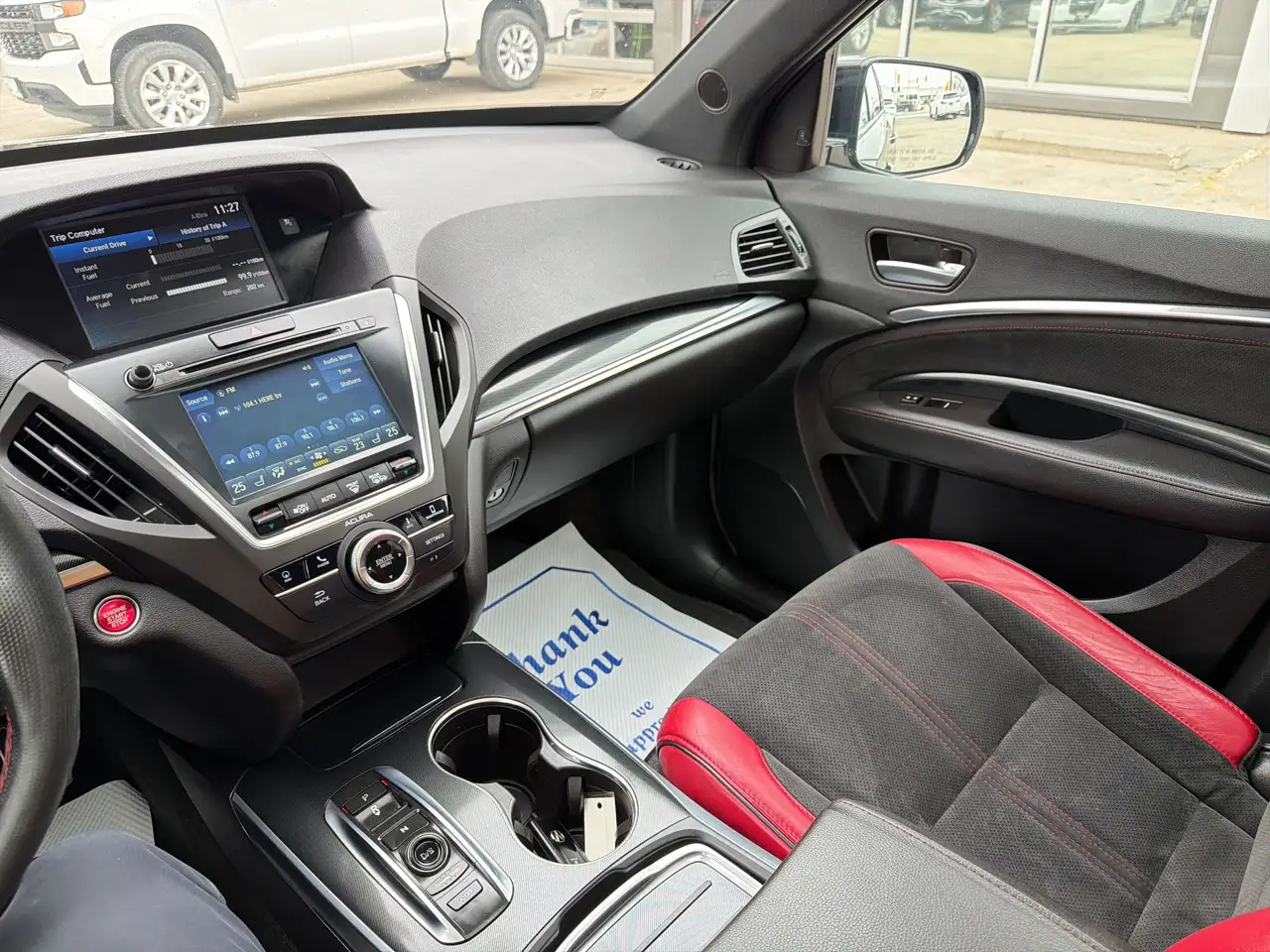 Acura MDX снимка Acura MDX