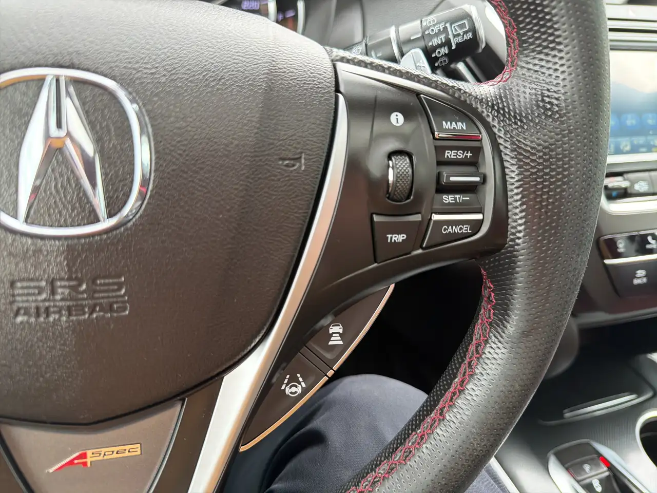 Acura MDX снимка Acura MDX