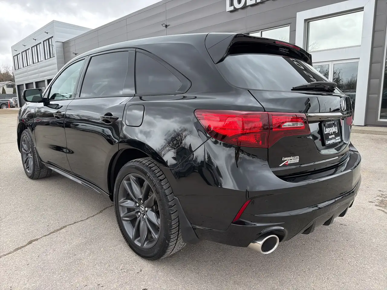 Acura MDX снимка Acura MDX