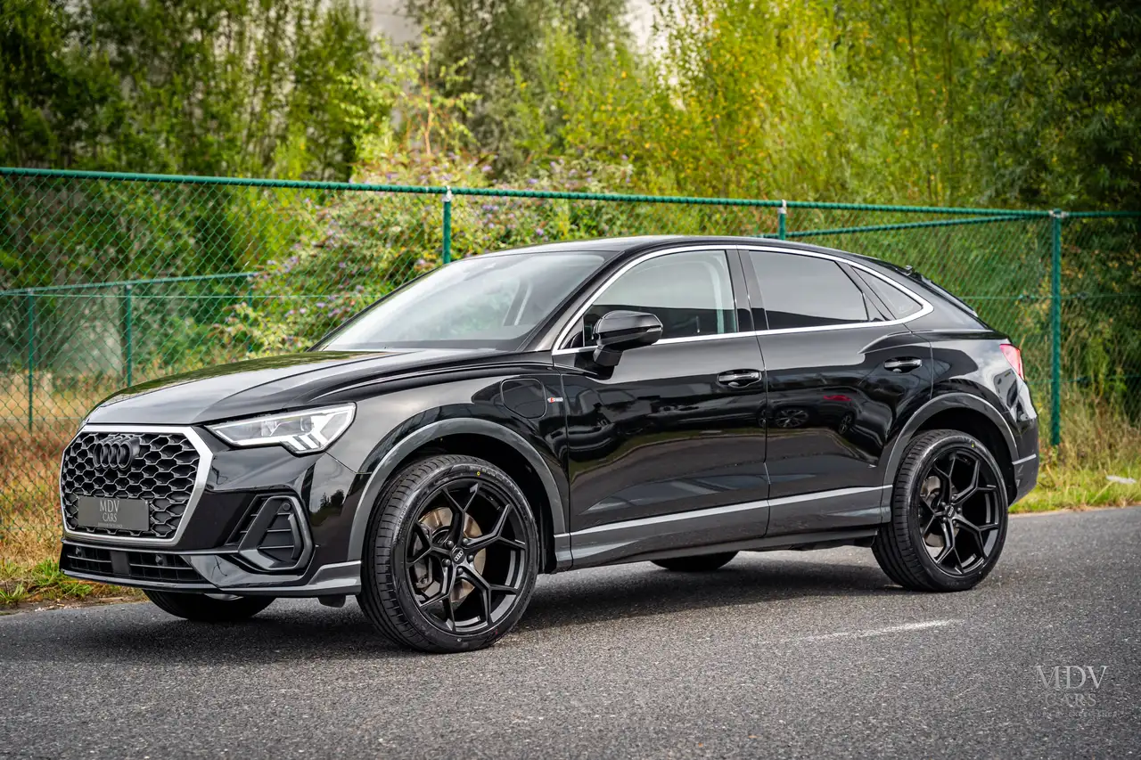 Audi Q3 PHEV 45 TFSIe S line S tronic (180 kW), миниатюра 2