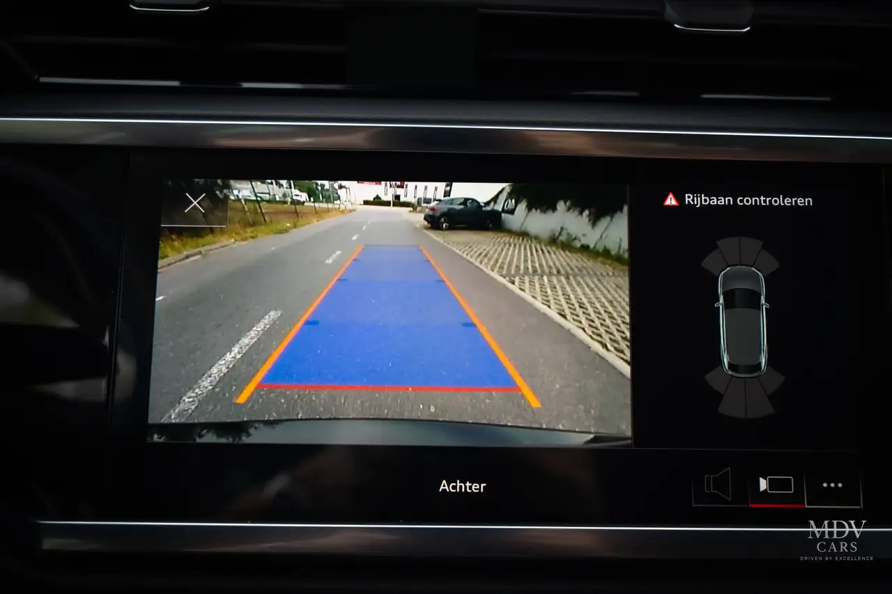 Audi Q3 PHEV 45 TFSIe S line S tronic (180 kW), миниатюра 13