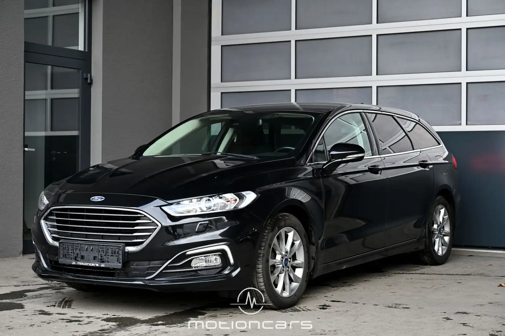 Ford Mondeo 2.0 EcoBlue Pickerl NEU EXP € 11.817,- Negru - 1