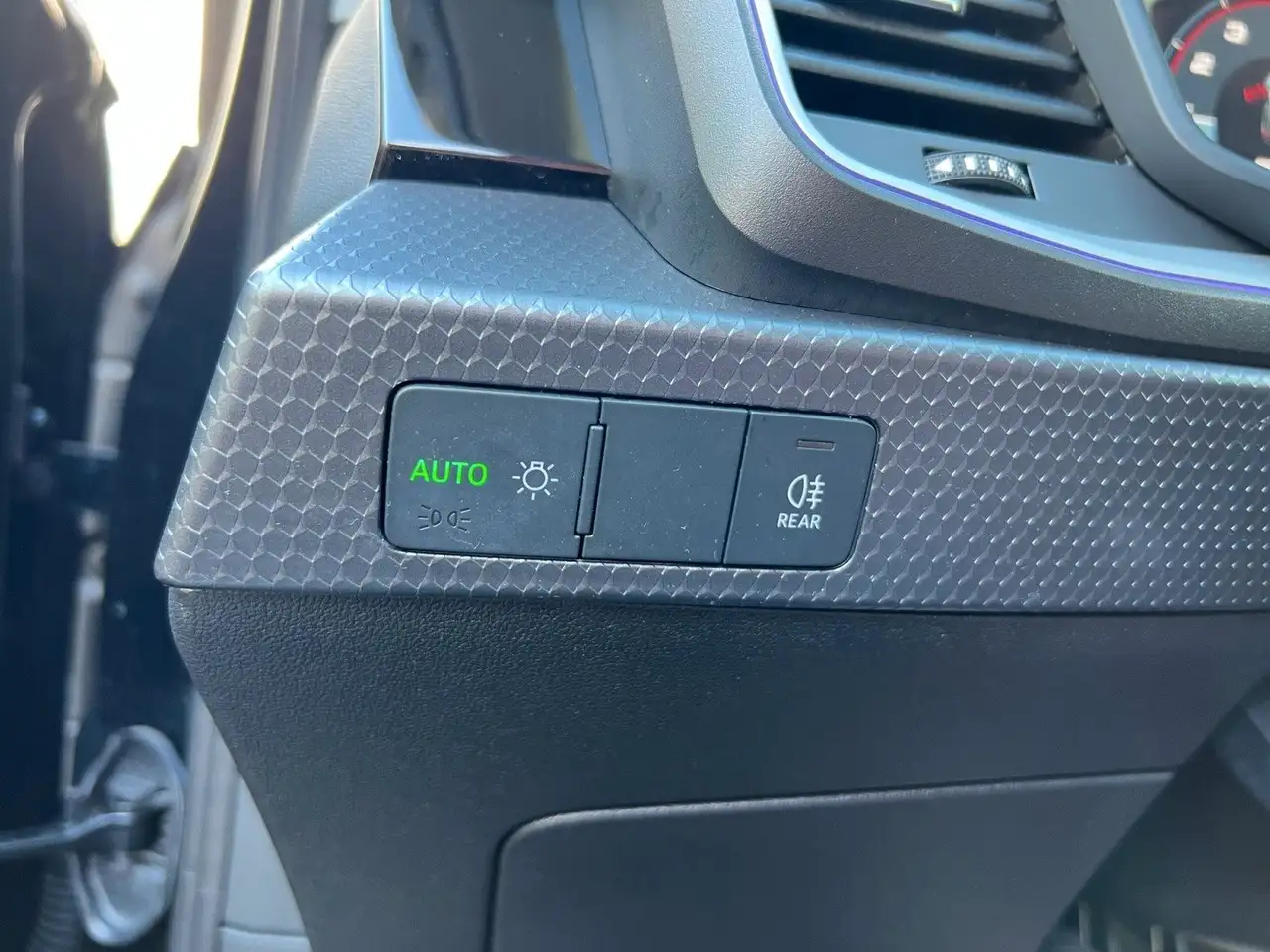Audi A1 SB 25TFSI S line S-Tronic LED SHZ SOUND PARK, миниатюра 21