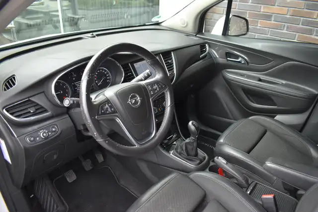 Opel Mokka X view 4