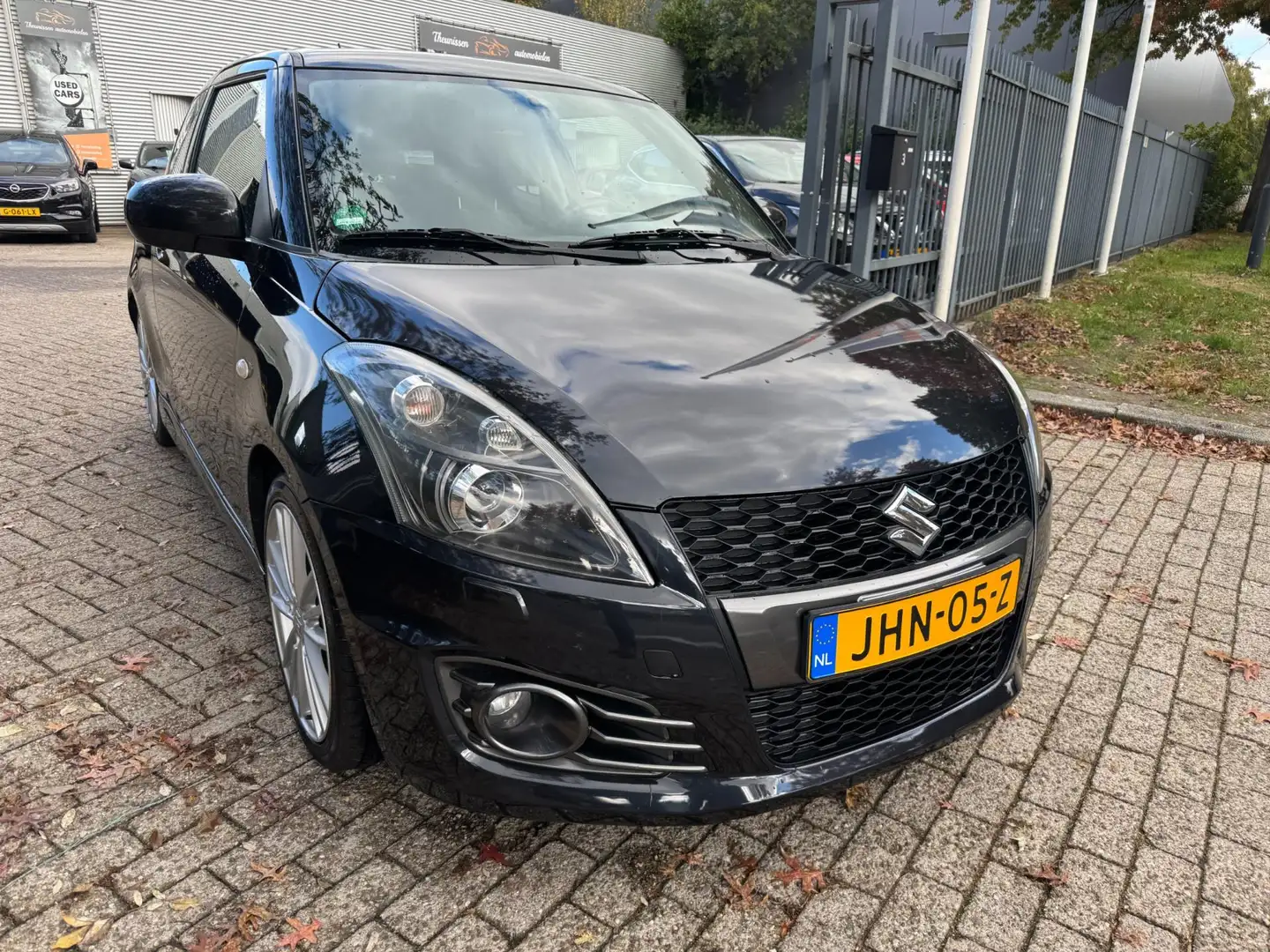 Suzuki Swift 1.6 Sport ,airco, elec pakket 17"inch wielen, stoe Noir - 2