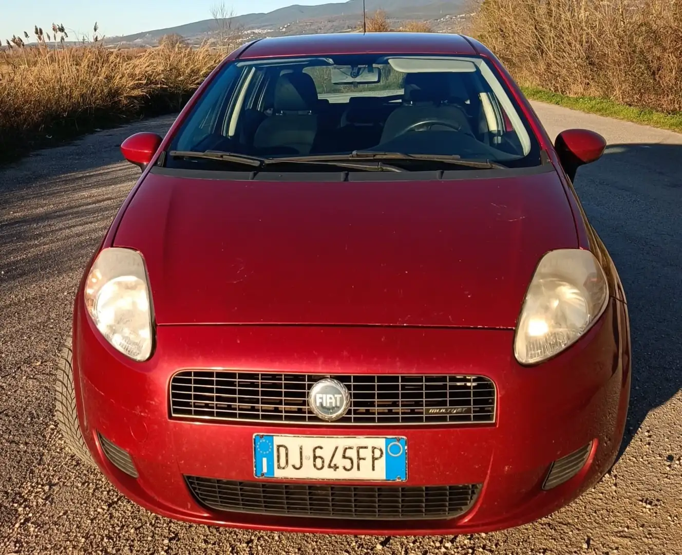 Fiat Grande Punto crvena - 2