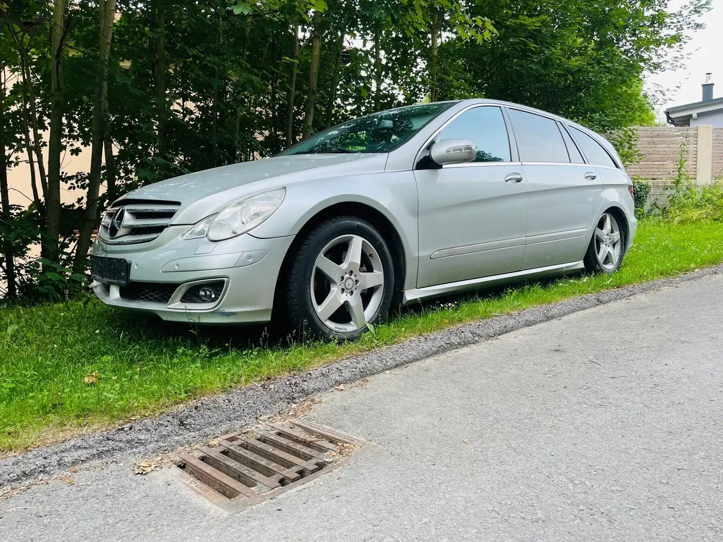 Mercedes-Benz R 500 4MATIC Aut. - 2
