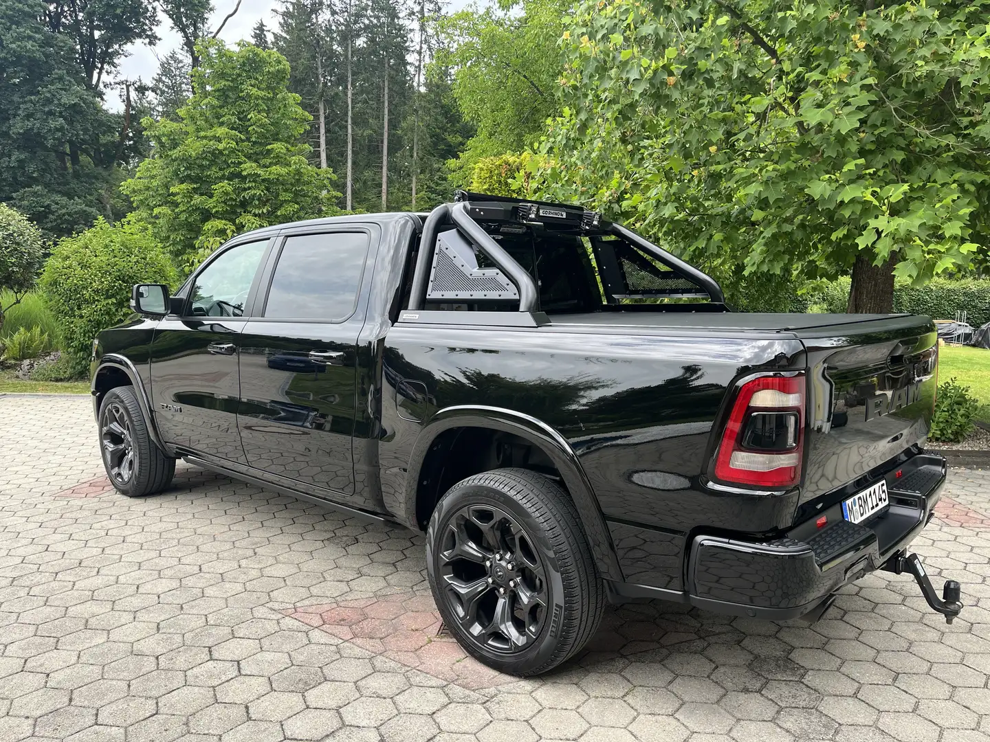 Dodge RAM Limited Night Schwarz - 1