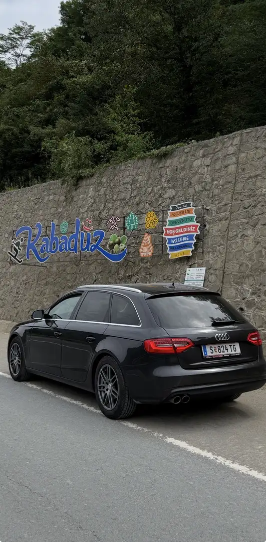 Audi A4 Grau - 1