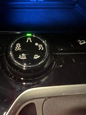 Peugeot 3008 view 11