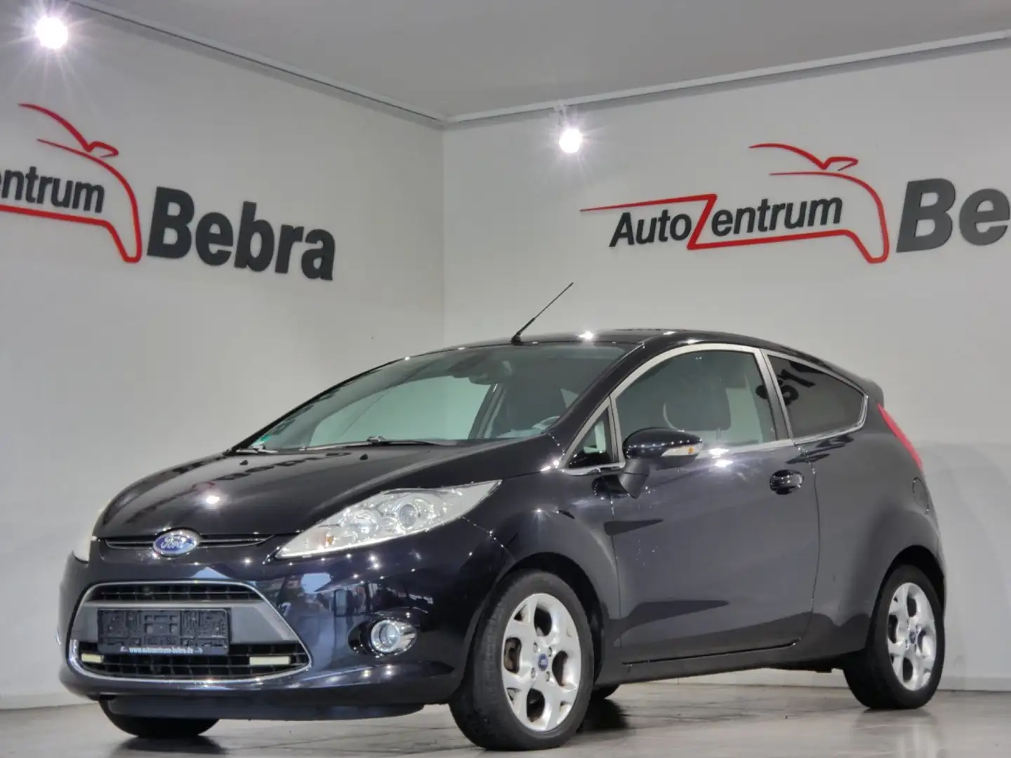 Ford Fiesta 1.6 Titanium Klimatronic/Alu/ZV+FB Noir - 1