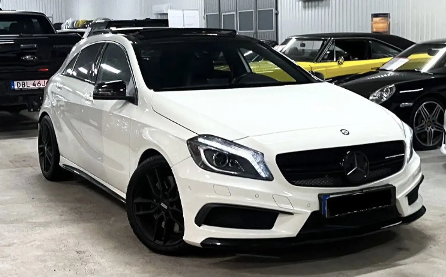 Mercedes-Benz Standard Weiß - 2