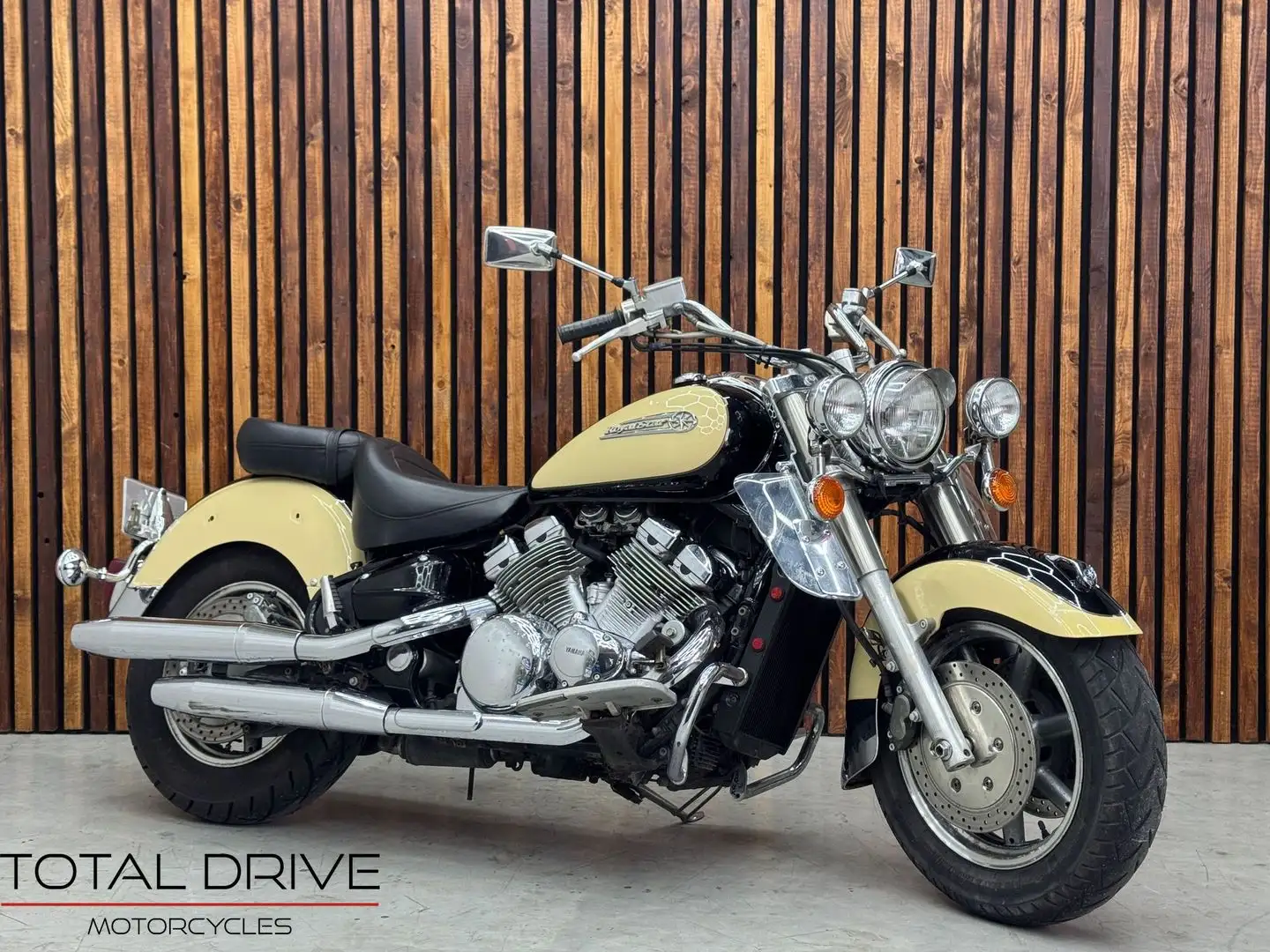 Yamaha XVZ 1300 ROYAL STAR Negro - 1