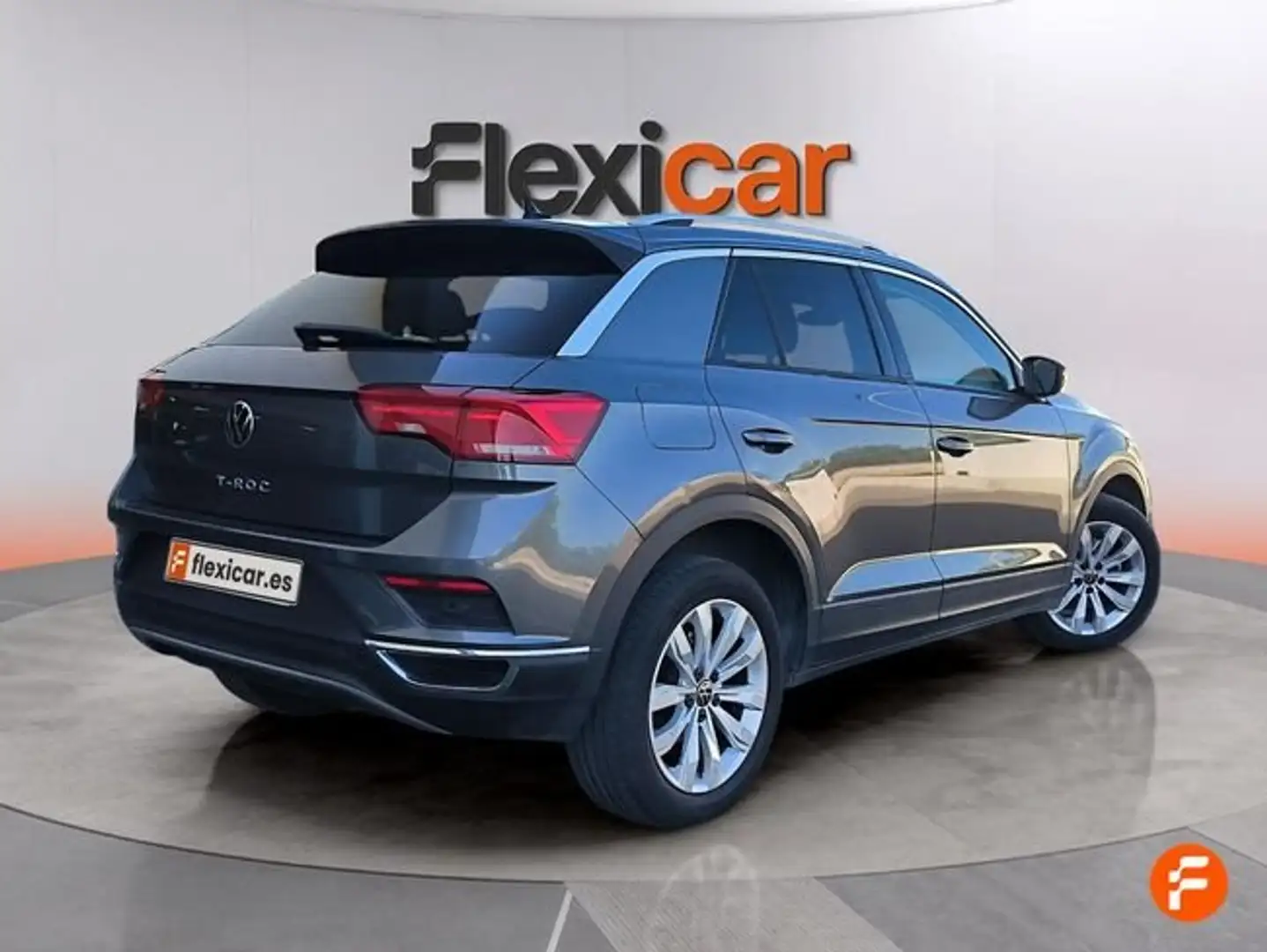 Volkswagen T-Roc 2.0TDI Advance Style DSG7 Gris - 1