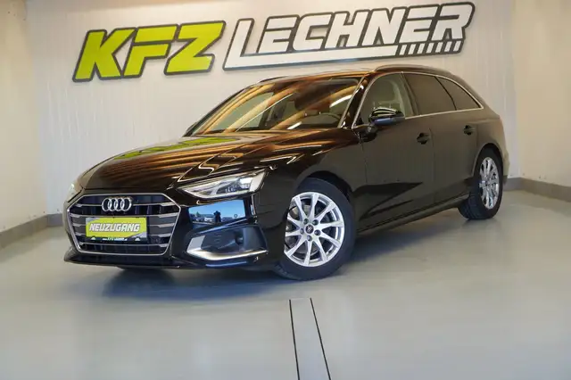 Audi A4 view 8