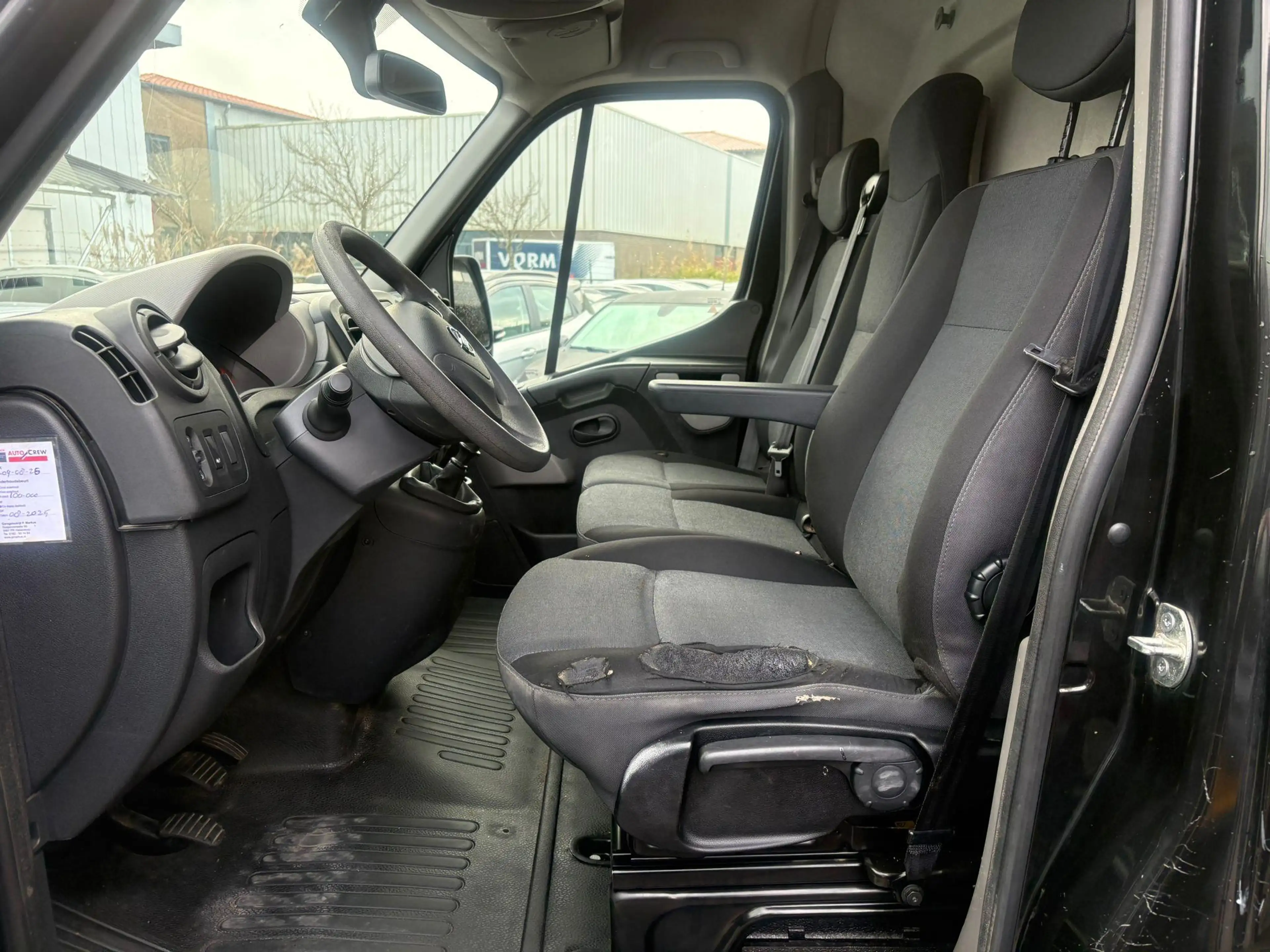 Nissan NV400 2.3 dCi L1H1 Business — photo 10