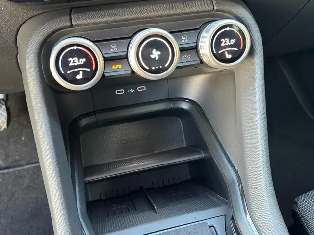 Skoda Kodiaq Selection 2.0 TSI 4x4 7 Sitzer Anhängerkupplung... Ansicht 13