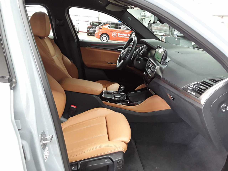 BMW X4 X4 xDrive20d Aut. AHK KAM NAVI LED — photo 8