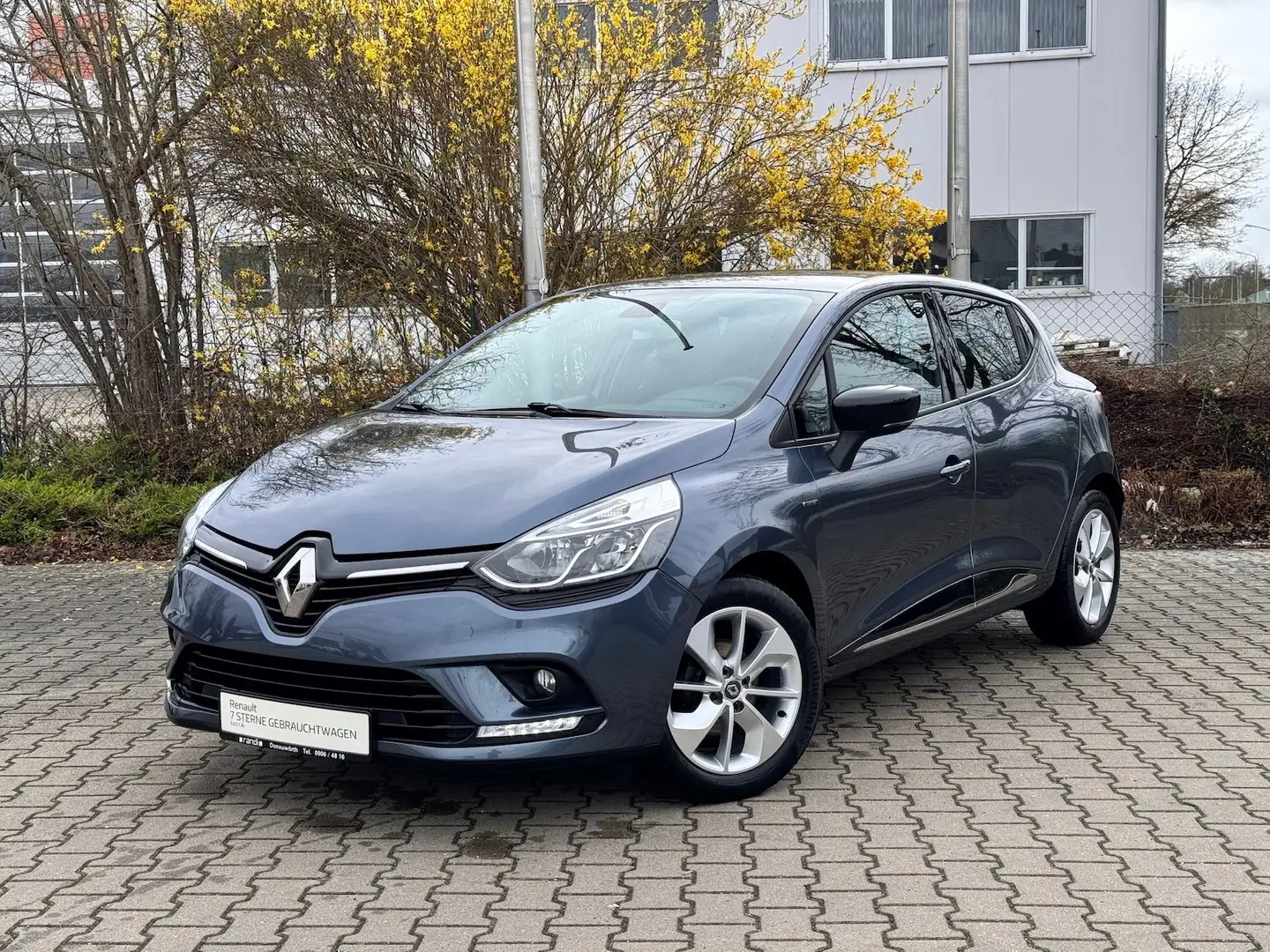 Renault Clio Limited 0.9 TCe90 eco ENERGY Grijs - 1